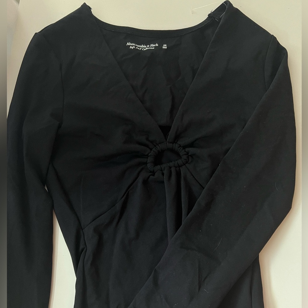 Long-Sleeve Seamless Fabric Keyhole Bodysuit